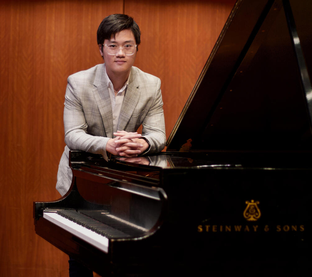 Potrait @ Miller Hall, Manhattan School of Music